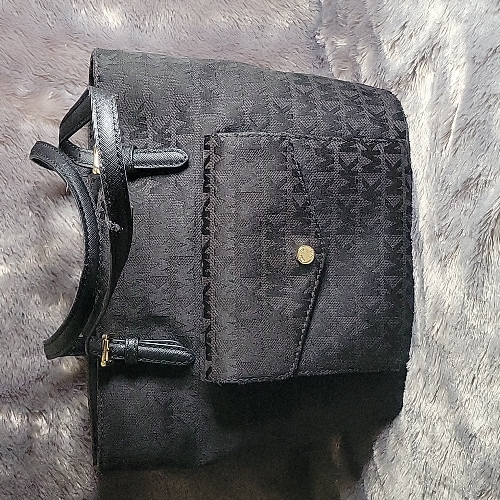 Black Michael Kors purse